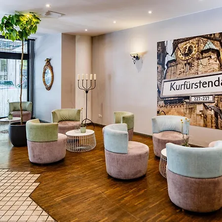 Mercure Hotel Chateau Berlin am Kurfürstendamm-3